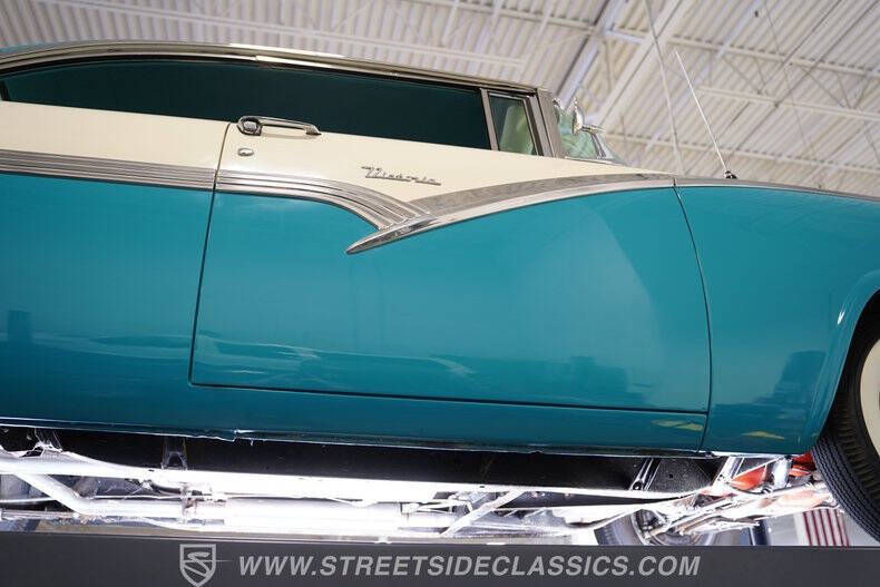 1956 Ford Fairlane
