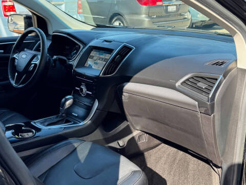 2018 Ford Edge Titanium