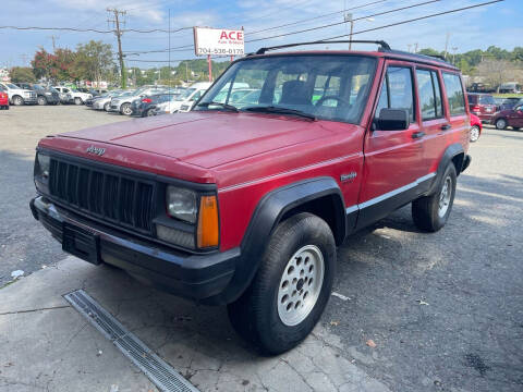 1995 Jeep Cherokee for sale at Ace Auto Brokers in Charlotte NC