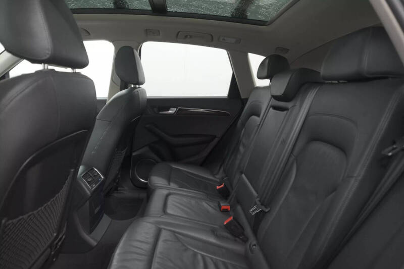 2012 Audi Q5 2.0T quattro Premium Plus