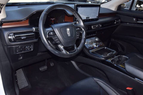 2022 Lincoln Nautilus Reserve