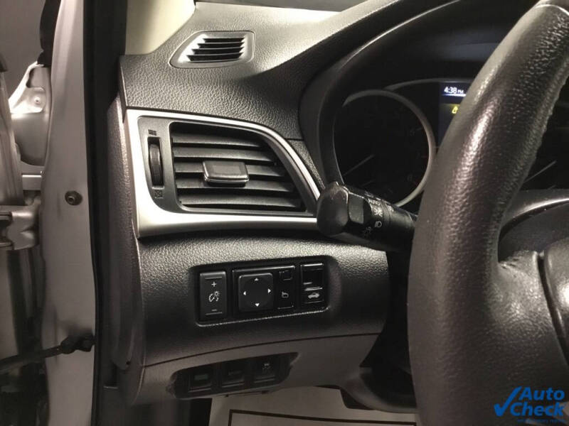 2016 Nissan Sentra SR