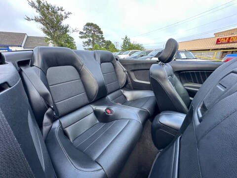 2017 Ford Mustang EcoBoost Premium