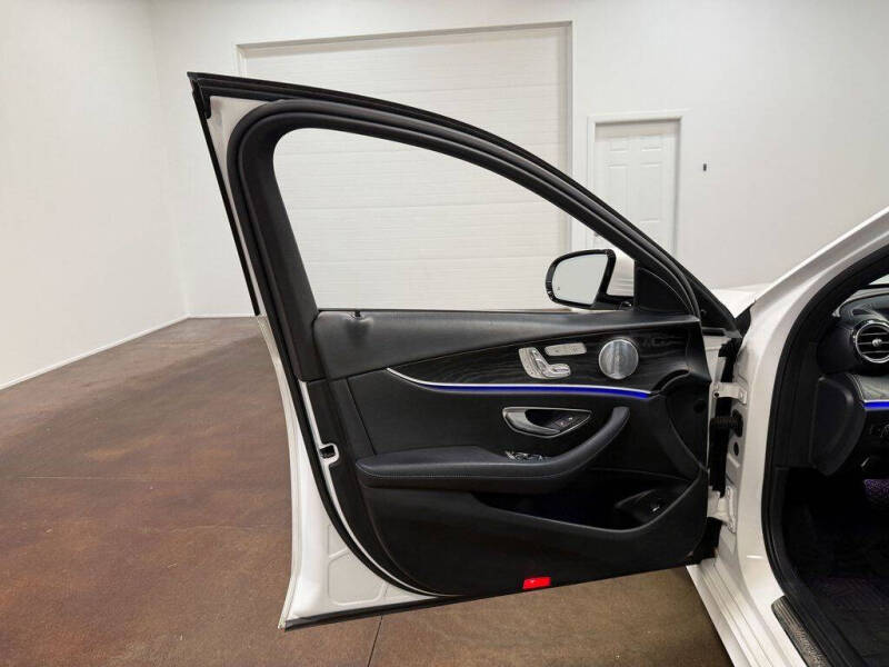 2017 Mercedes-Benz E-Class E 300 4MATIC