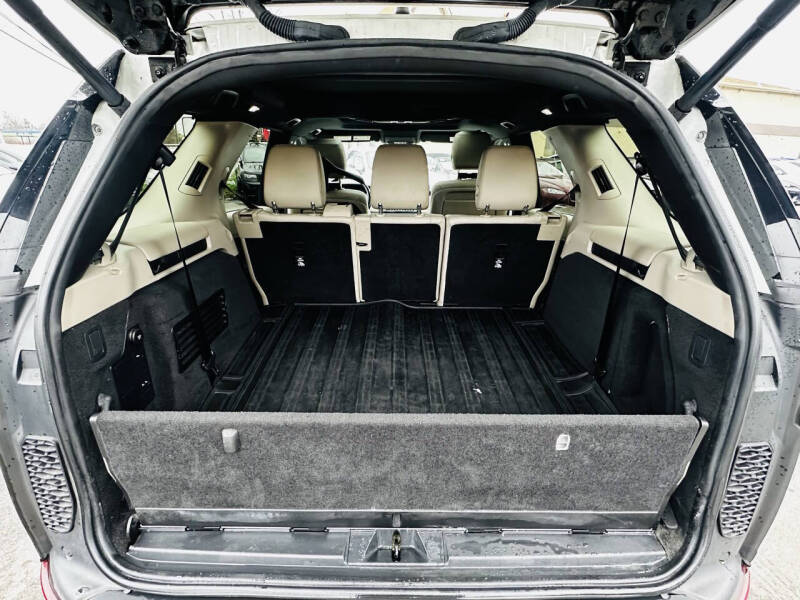 2019 Land Rover Discovery SE