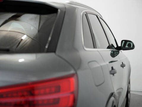 2016 Audi Q3 2.0T quattro Premium Plus