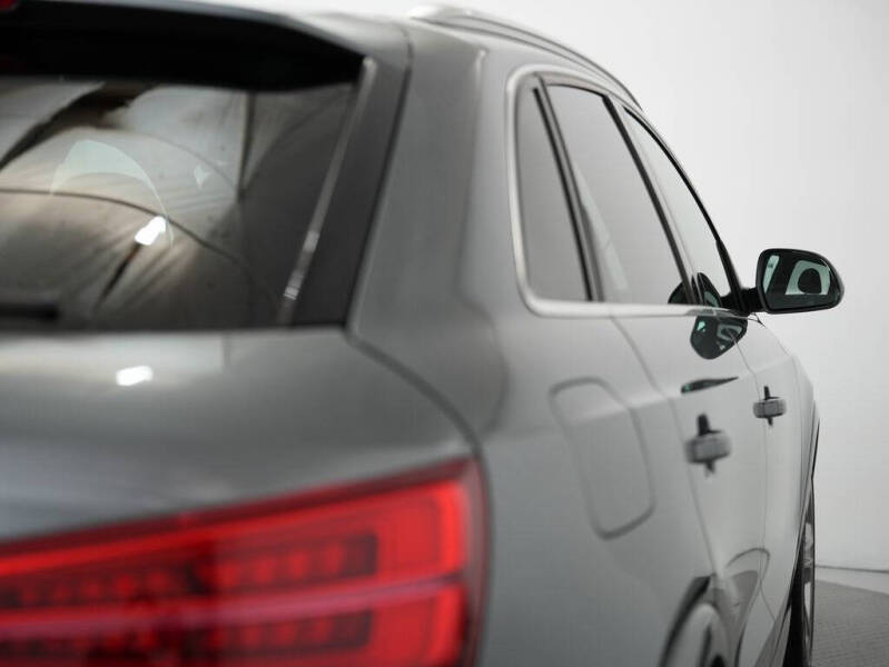 2016 Audi Q3 2.0T quattro Premium Plus