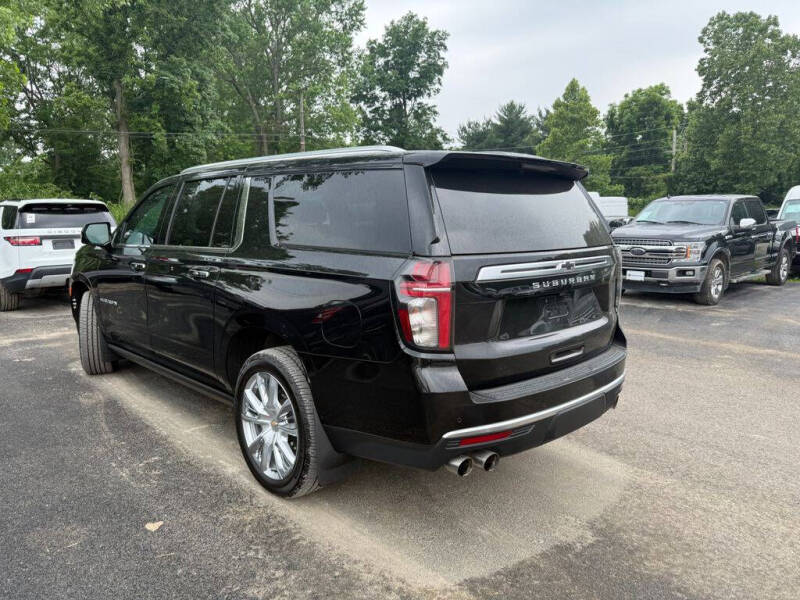 2022 Chevrolet Suburban High Country