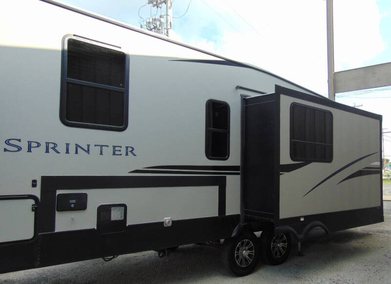 2019 Sprinter ST3551