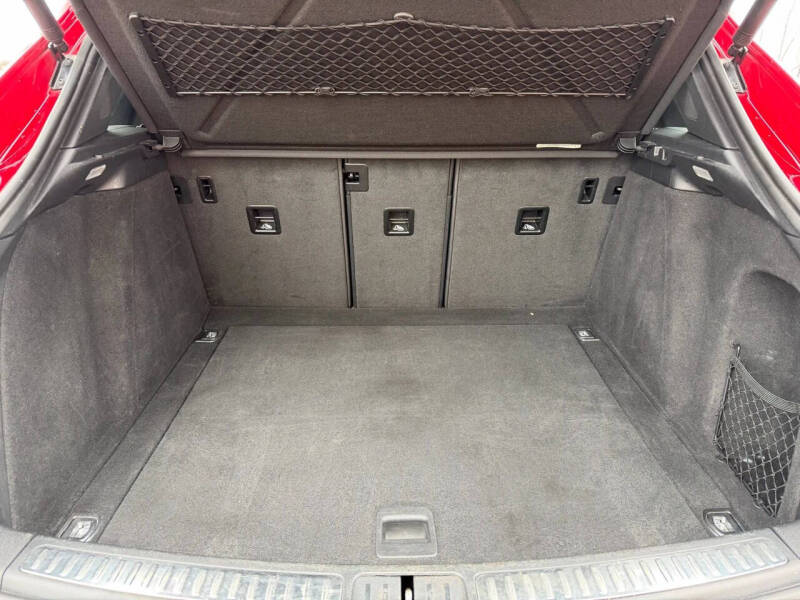 2019 Porsche Macan S