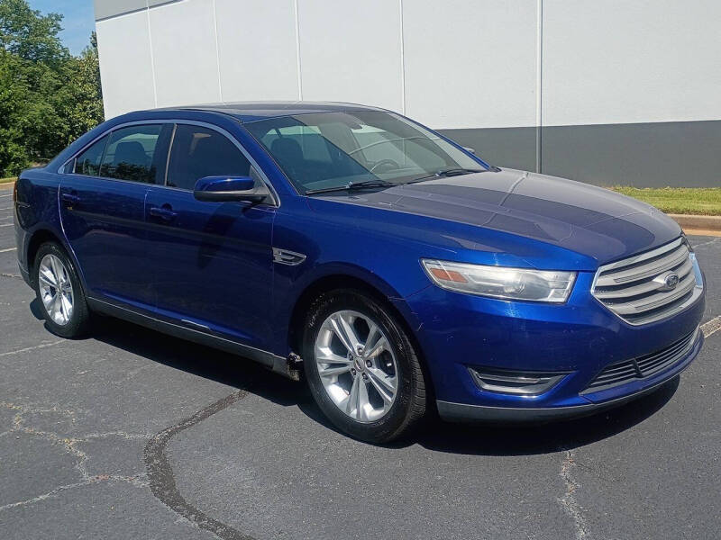 2013 Ford Taurus SEL