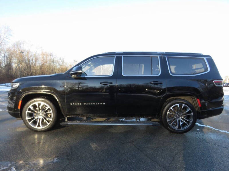 2022 Jeep Grand Wagoneer Series III