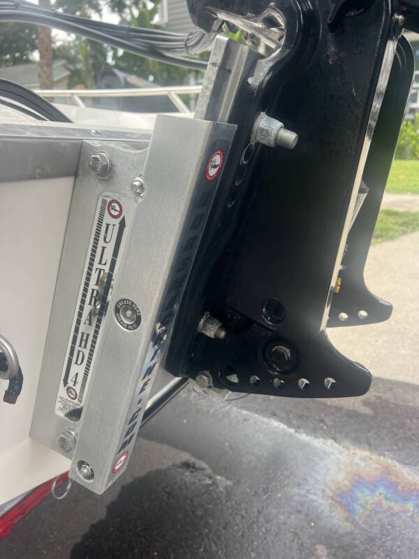 2022 MAKO MARINE PRO SKIFF 17