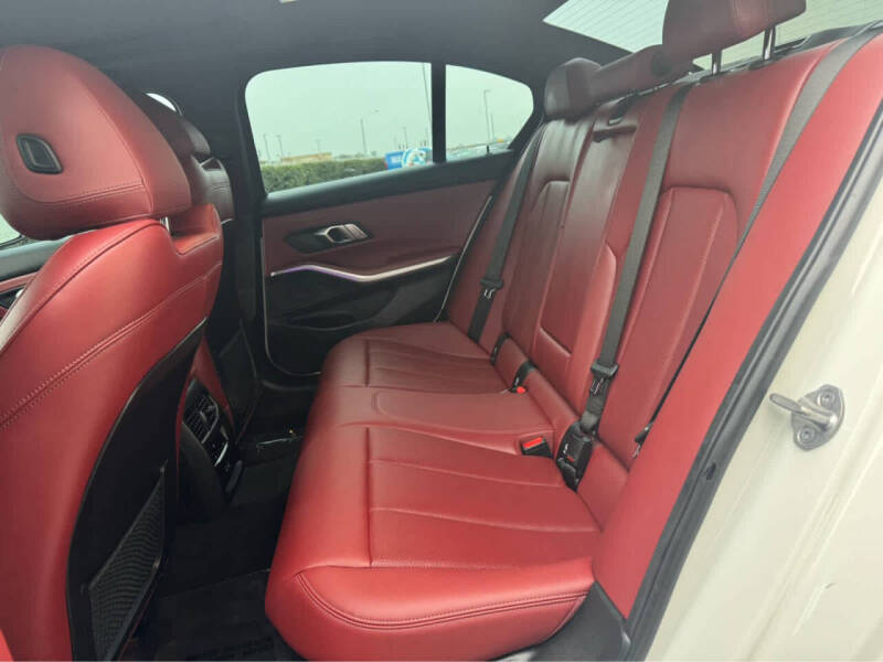 2022 BMW 3 Series 330i