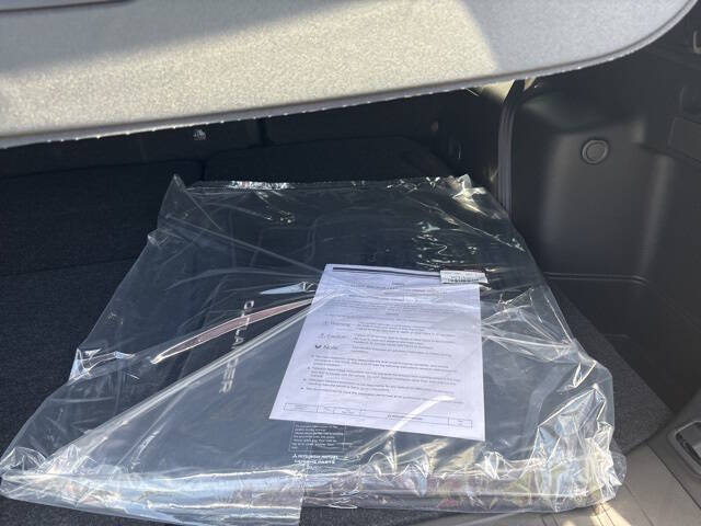 2025 Mitsubishi Outlander ES