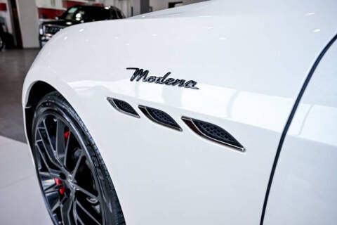 2022 Maserati Ghibli Modena