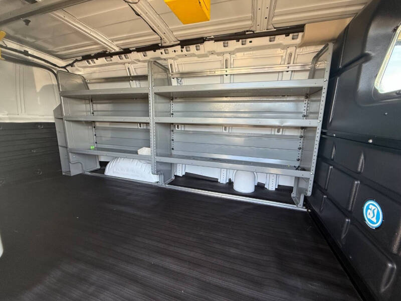 2020 Chevrolet Express 2500