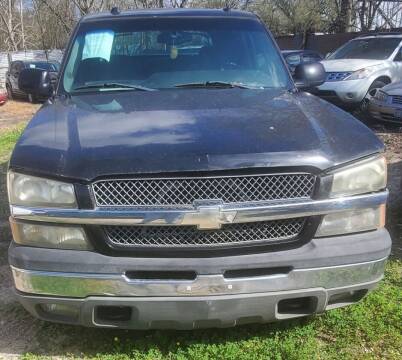 2005 Chevrolet Avalanche for sale at Ody's Autos in Houston TX