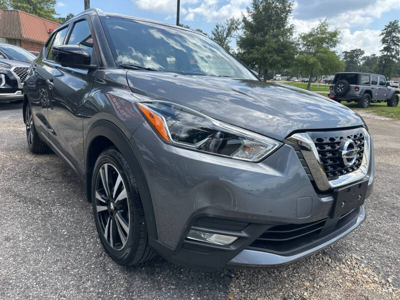 2020 Nissan Kicks SR