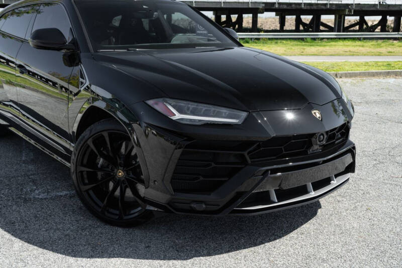 2020 Lamborghini Urus