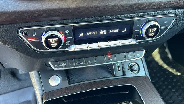 2022 Audi Q5 quattro S line Prem Plus 45 TFSI