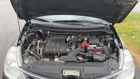 2012 Nissan Versa 1.8 S