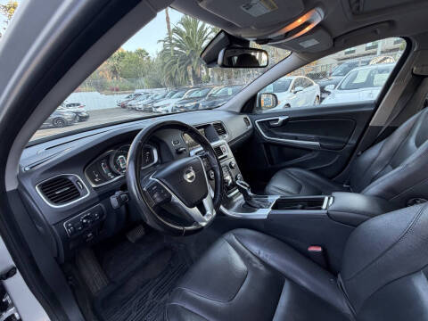 2015 Volvo V60 T5 Premier