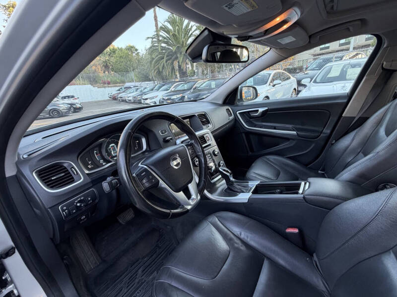 2015 Volvo V60 T5 Premier