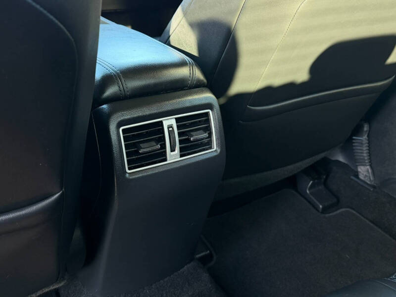 2017 Nissan Maxima 3.5 SR