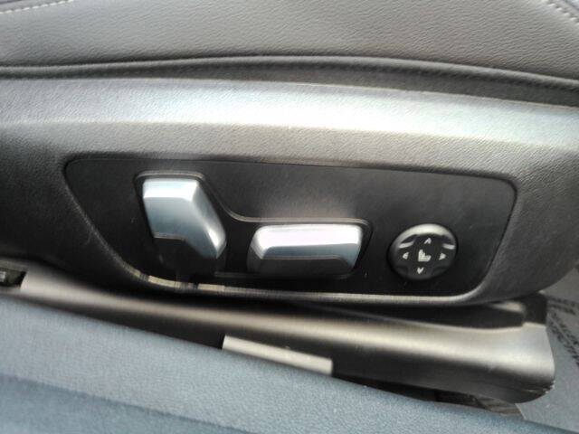 2024 BMW 3 Series 330i