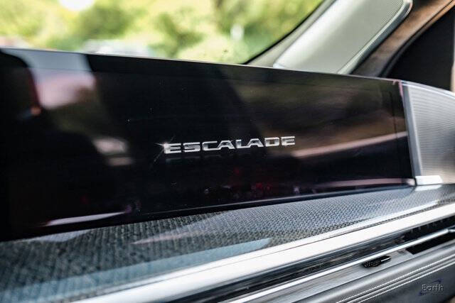 2025 Cadillac Escalade-V