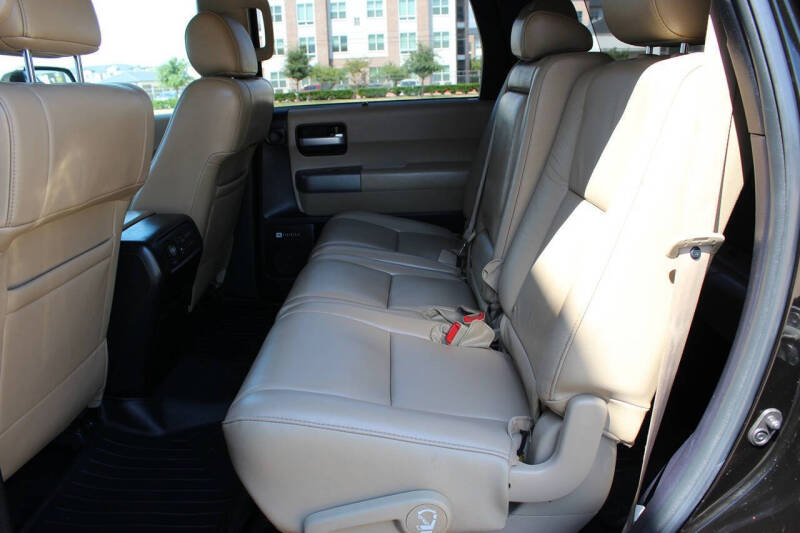 2015 Toyota Sequoia Limited