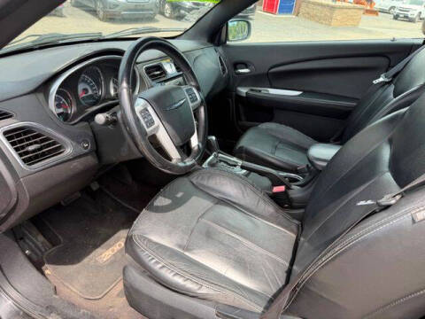 2011 Chrysler 200 Limited