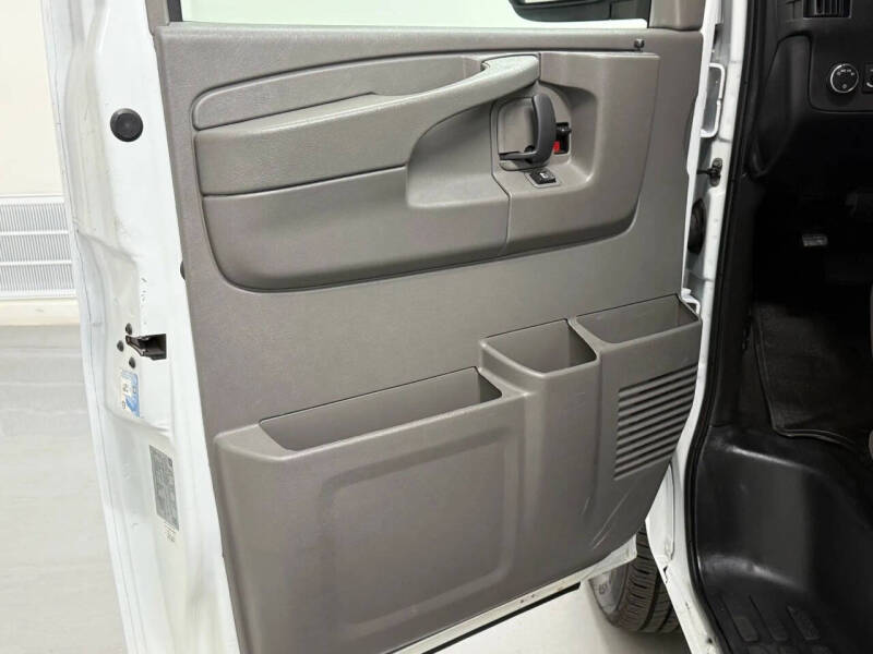 2013 Chevrolet Express LT 3500