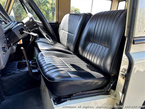 1987 Land Rover Defender