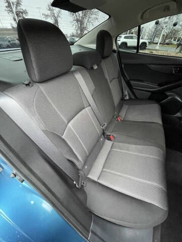 2019 Subaru Impreza 2.0i