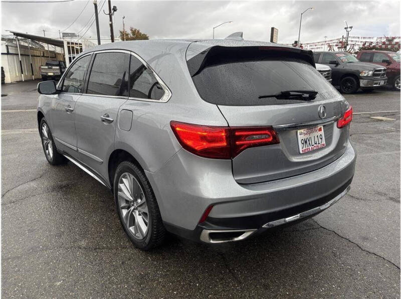 2017 Acura MDX w/Tech