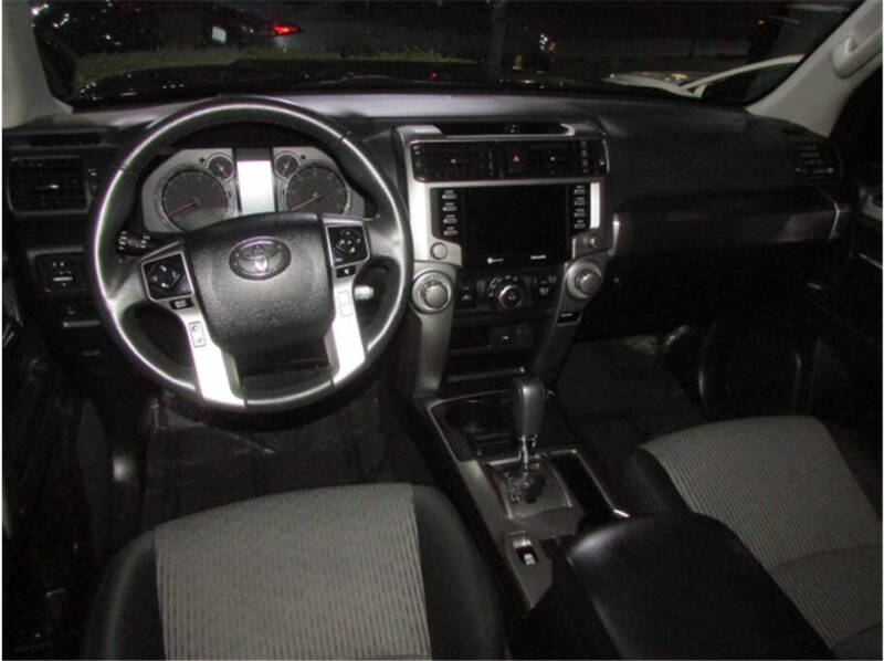 2021 Toyota 4Runner SR5