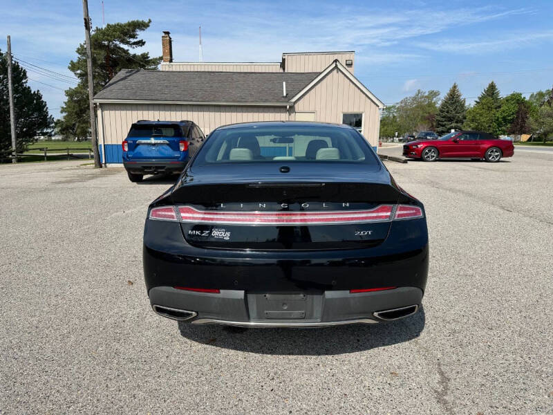 2017 Lincoln MKZ Select