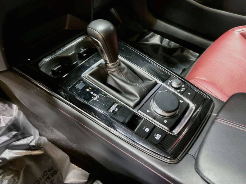 2024 Mazda CX-30 2.5 S Carbon Edition