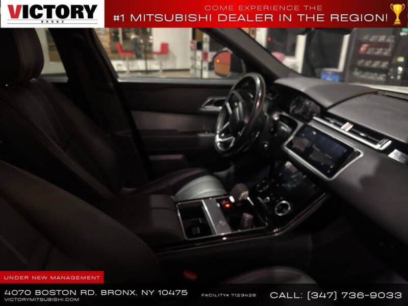 2022 Land Rover Range Rover Velar P250 R-Dynamic S