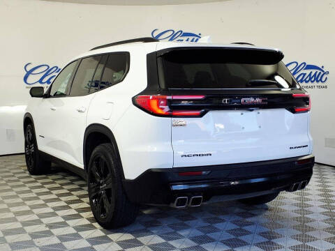 2025 GMC Acadia Elevation
