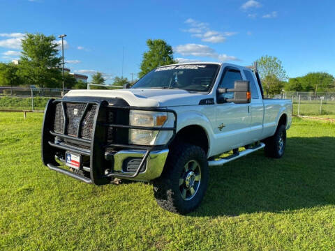 2011 Ford F-250 Super Duty for sale at LA PULGA DE AUTOS in Dallas TX