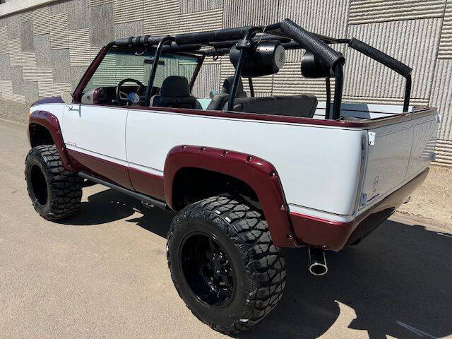 1995 Chevrolet Tahoe for sale at L & W Motors in Tracy, CA