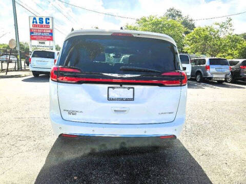 2026 Chrysler Pacifica Limited