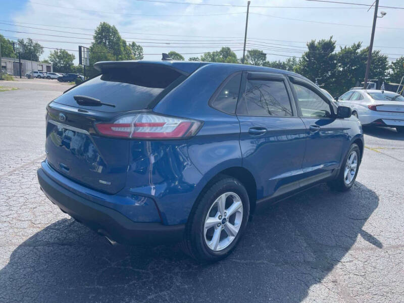 2020 Ford Edge SE