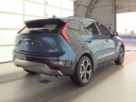 2025 Kia Niro SX Touring