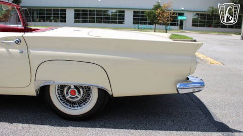 1957 Ford Thunderbird