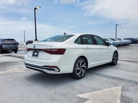 2025 Volkswagen Jetta SEL