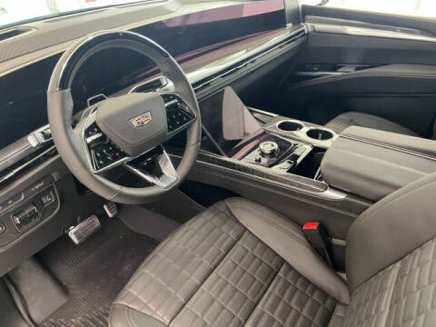2025 Cadillac Escalade-V